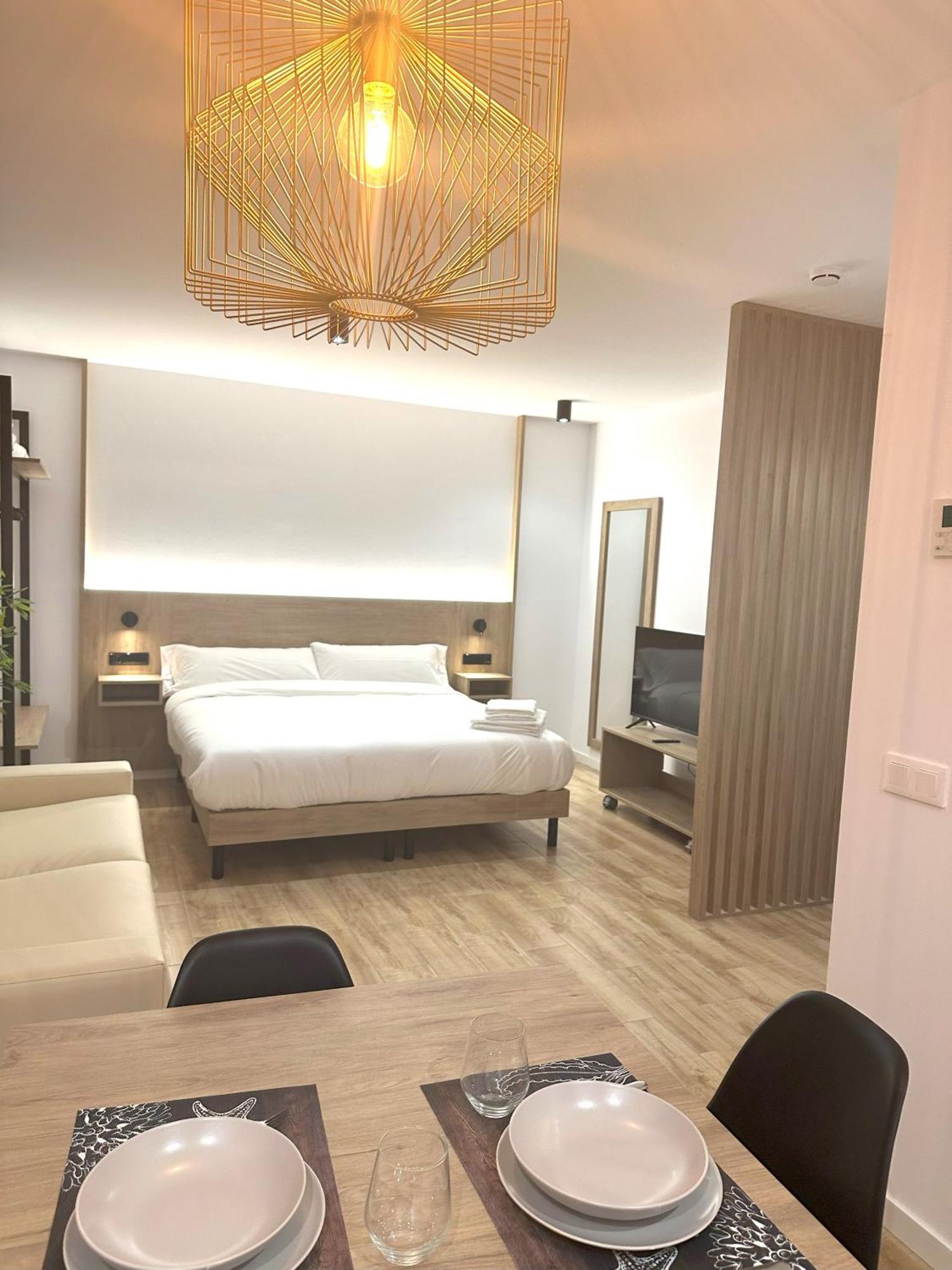 Arena 20 Suites Valencia Buitenkant foto